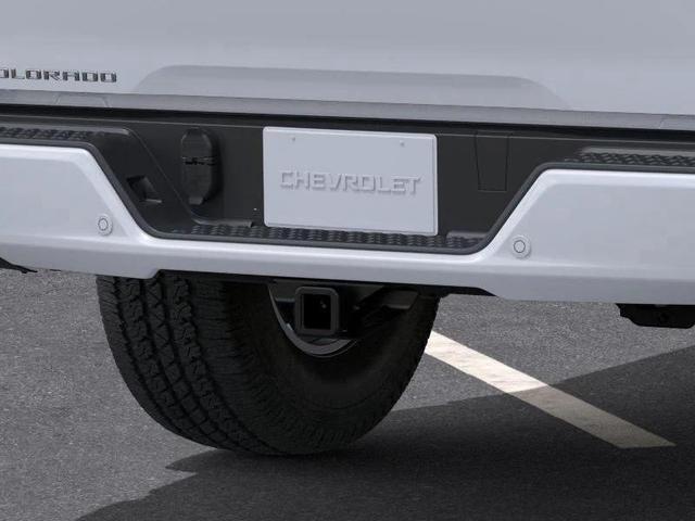 Photo of 2026 Summit White Chevrolet Colorado