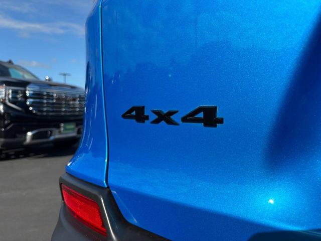 Photo of 2021 Hydro Blue Pearlcoat Jeep Cherokee