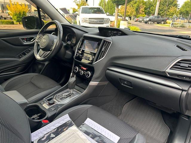 Photo of 2021 Ice Silver Subaru Forester
