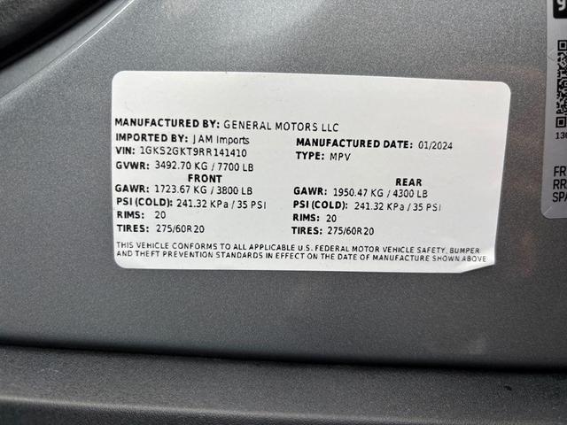 Photo of 2024 Gray GMC Yukon XL