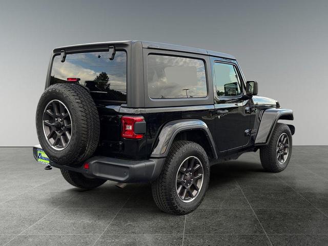 Photo of 2021 Black Clearcoat Jeep Wrangler