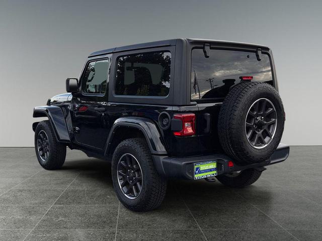 Photo of 2021 Black Clearcoat Jeep Wrangler