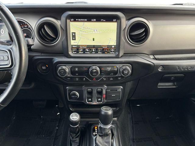 Photo of 2021 Black Clearcoat Jeep Wrangler