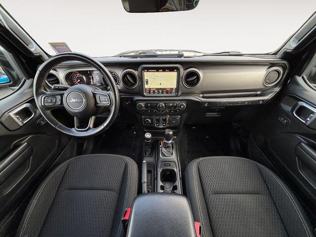 Photo of 2021 Black Clearcoat Jeep Wrangler