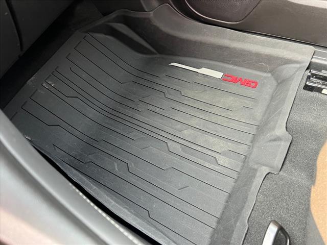 Photo of 2023 Ultra Blue Metallic GMC Acadia