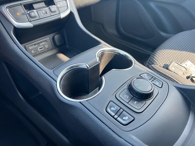 Photo of 2024 Summit White GMC Terrain