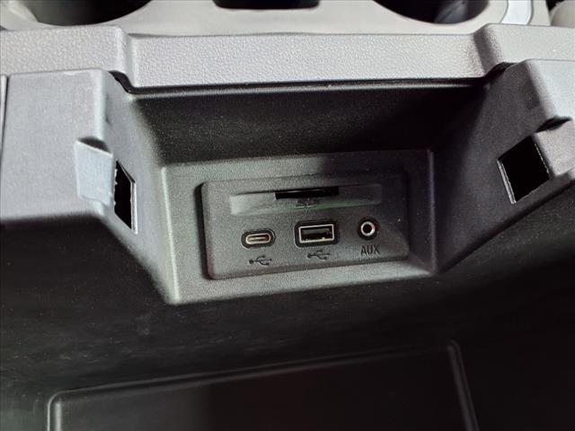 Photo of 2020 Silver Ice Metallic Chevrolet Silverado 1500