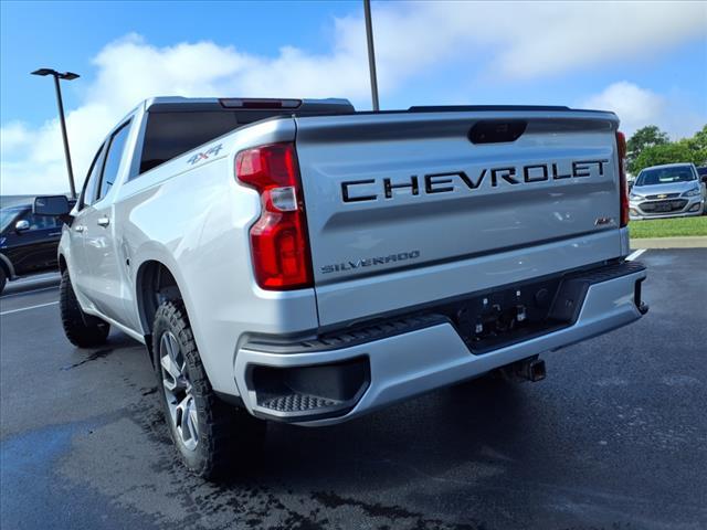 Photo of 2020 Silver Ice Metallic Chevrolet Silverado 1500