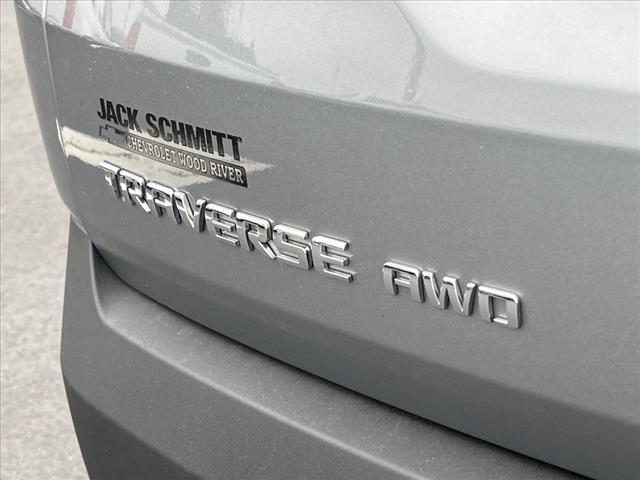 Photo of 2023 Sterling Gray Metallic Chevrolet Traverse