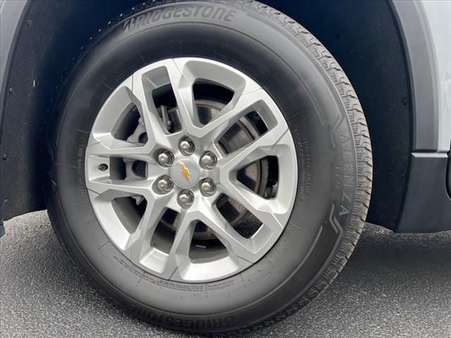 Photo of 2023 Sterling Gray Metallic Chevrolet Traverse