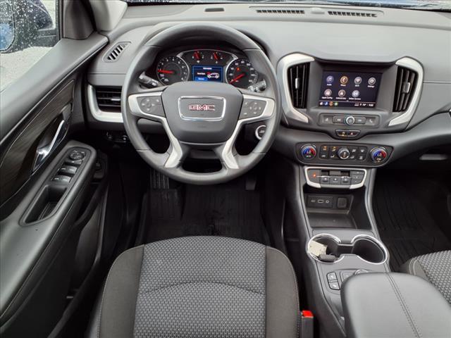 Photo of 2023 Marine Metallic GMC Terrain
