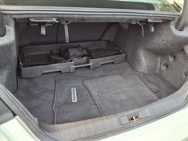 Photo of 2023 Pearl White Tricoat Nissan Maxima