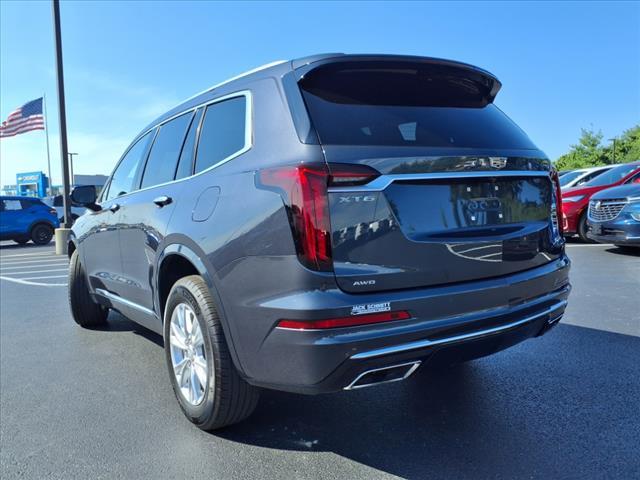 Photo of 2023 Gray Cadillac XT6