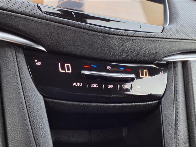 Photo of 2023 Gray Cadillac XT6