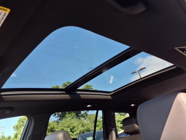 Photo of 2023 Gray Cadillac XT6