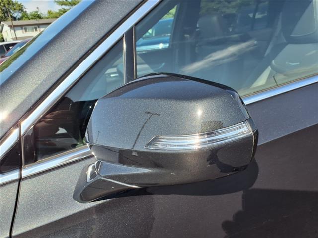 Photo of 2023 Gray Cadillac XT6