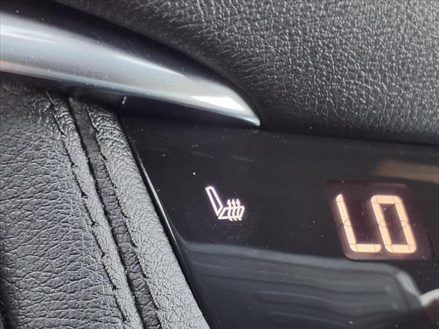 Photo of 2023 Gray Cadillac XT6