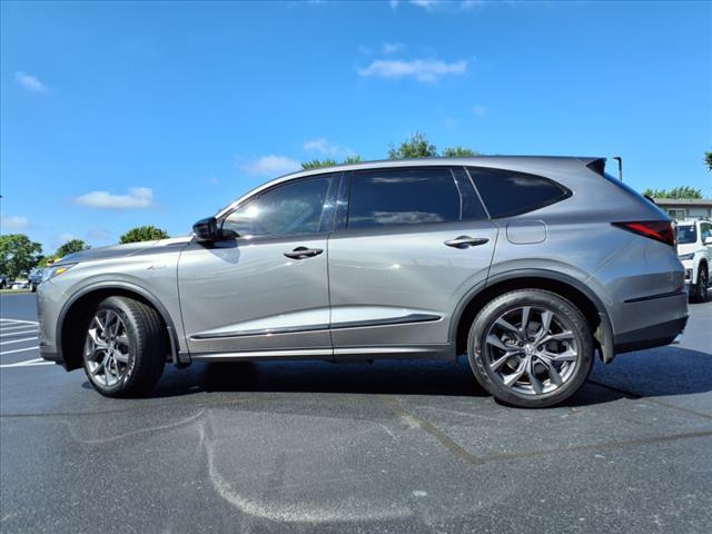 Photo of 2022 Liquid Carbon Metallic Acura MDX