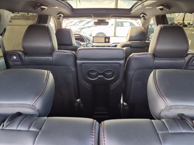 Photo of 2022 Liquid Carbon Metallic Acura MDX