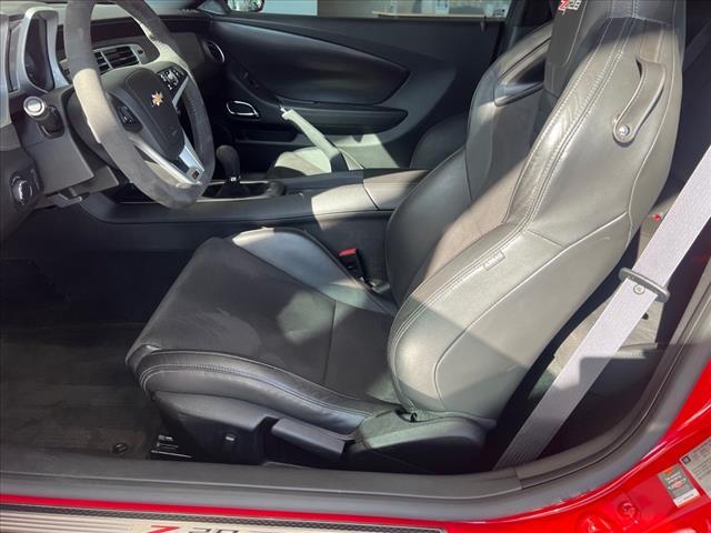 Photo of 2015 Red Hot Chevrolet Camaro