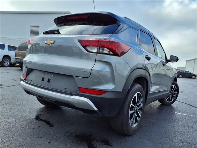 Photo of 2024 Sterling Gray Metallic Chevrolet Trailblazer