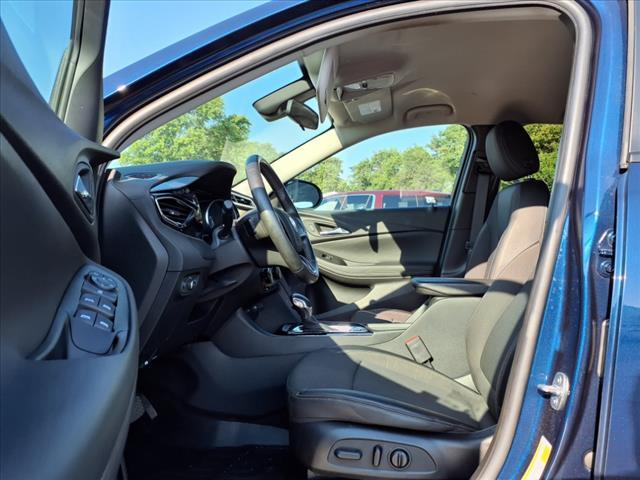 Photo of 2023 Sapphire Metallic Buick Encore GX