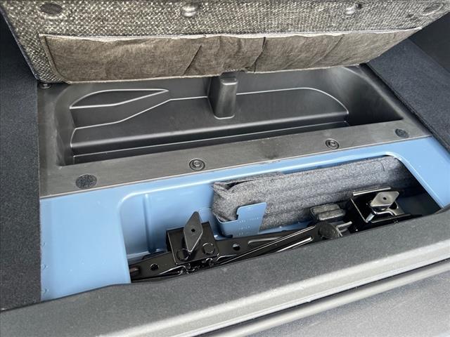Photo of 2024 Azure Gray Metallic Ford Bronco