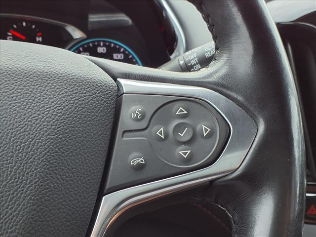 Photo of 2021 Summit White Chevrolet Traverse