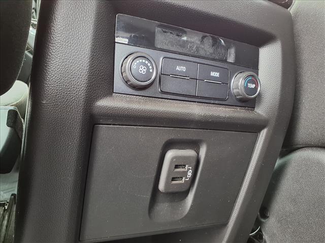 Photo of 2021 Summit White Chevrolet Traverse
