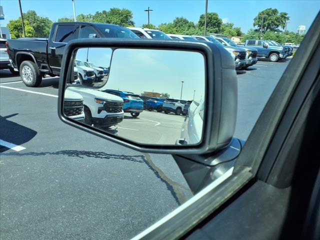 Photo of 2025 Summit White Chevrolet Silverado 1500