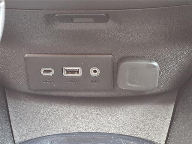Photo of 2024 Summit White Chevrolet Malibu