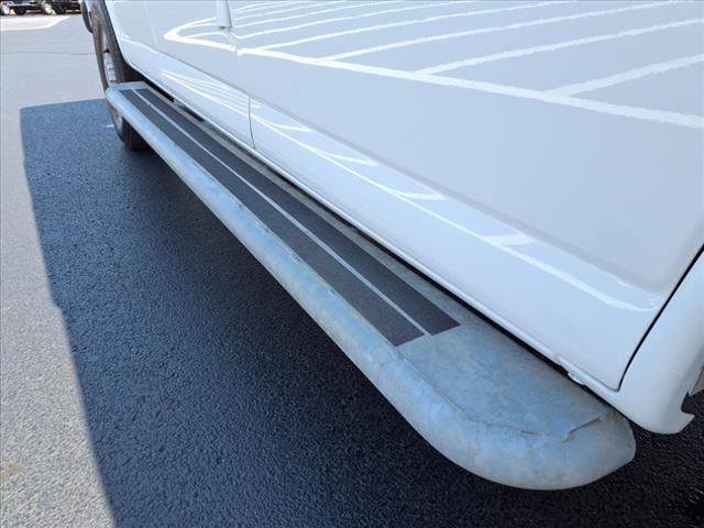 Photo of 2022 Summit White GMC Savana 2500