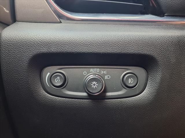 Photo of 2020 Satin Steel Metallic Chevrolet Traverse