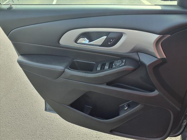 Photo of 2020 Satin Steel Metallic Chevrolet Traverse
