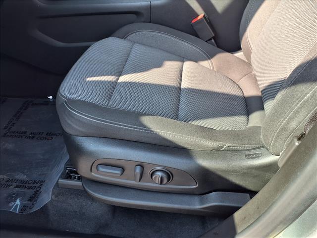 Photo of 2023 Sterling Gray Metallic Chevrolet Traverse