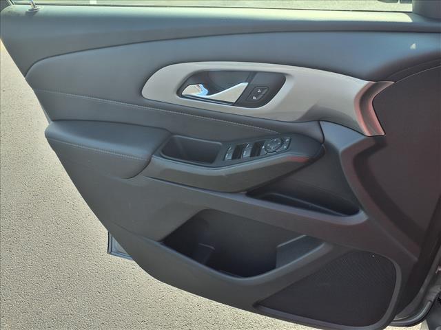 Photo of 2023 Sterling Gray Metallic Chevrolet Traverse