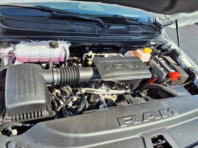 Photo of 2023 Bright White Clearcoat RAM 1500