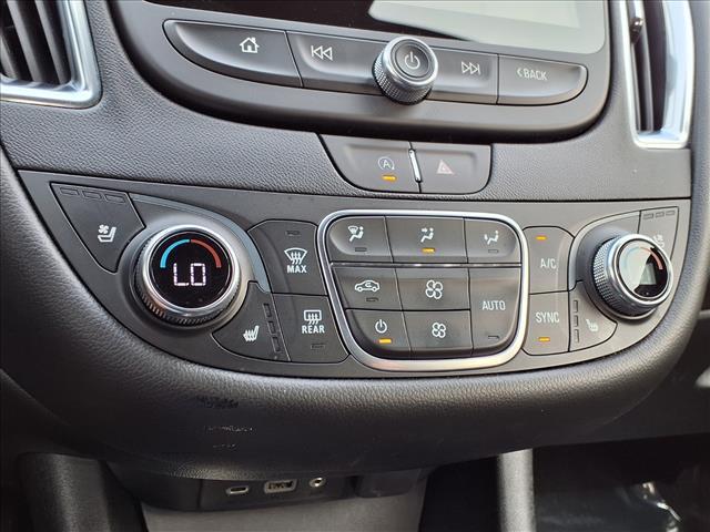 Photo of 2024 Mineral Gray Metallic Chevrolet Malibu