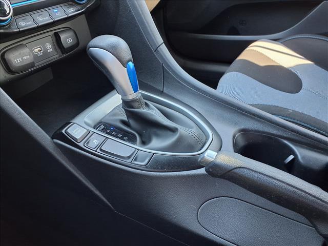Photo of 2020 Chalk White Hyundai Veloster