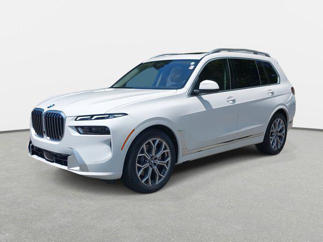 2023 BMW X7