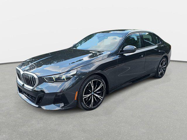 2025 BMW 530