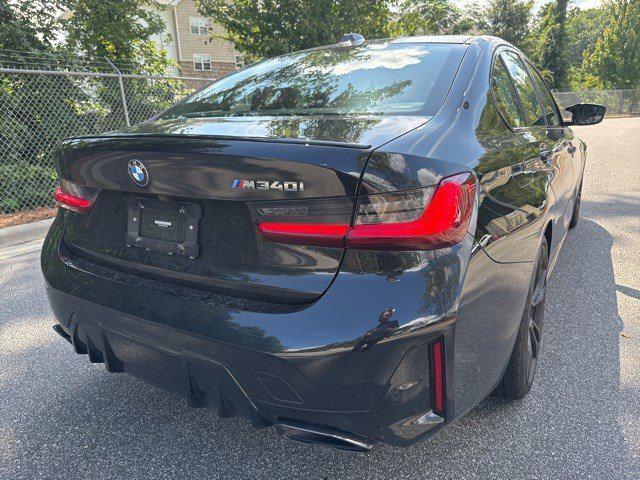 Photo of 2023 Black Sapphire Metallic BMW M340