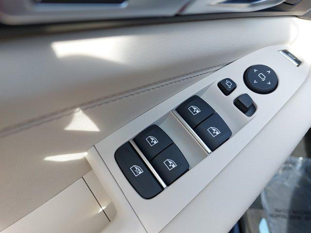 Photo of 2026 Tanzanite Blue II Metallic BMW X5