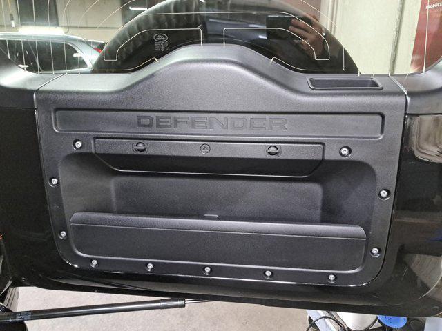 Photo of 2025 Santorini Black Metallic Land Rover Defender