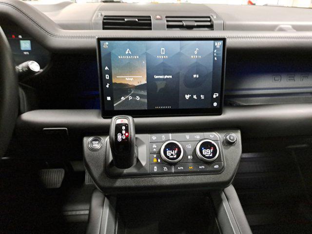 Photo of 2025 Santorini Black Metallic Land Rover Defender