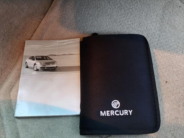 Photo of 2009 White Mercury Milan