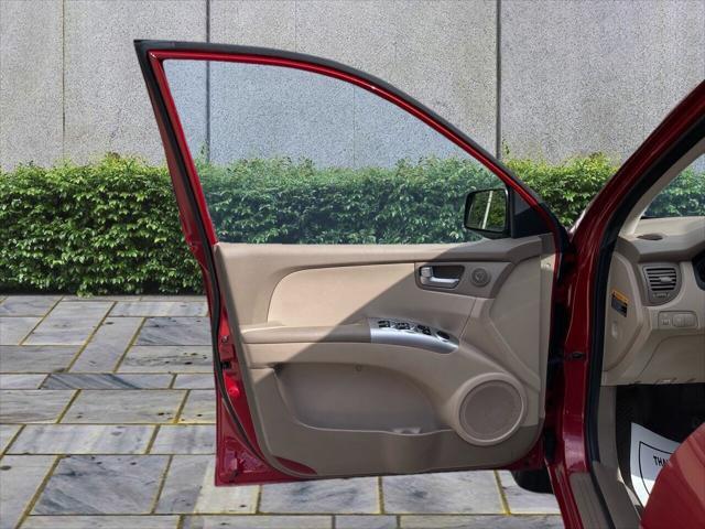 Photo of 2009 Volcanic Red Kia Sportage