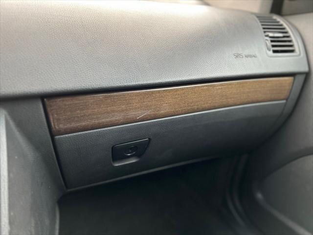 Photo of 2011 Gray Volvo XC90