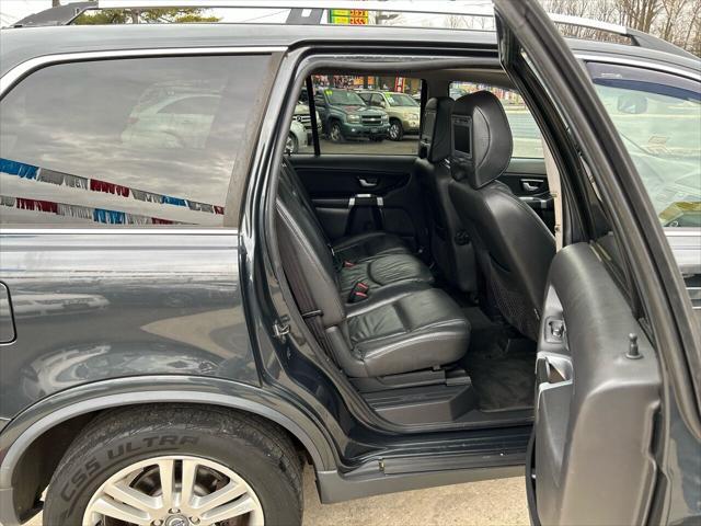 Photo of 2011 Gray Volvo XC90