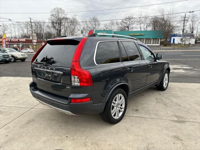 Photo of 2011 Gray Volvo XC90